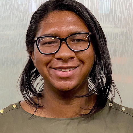 Mia Washington